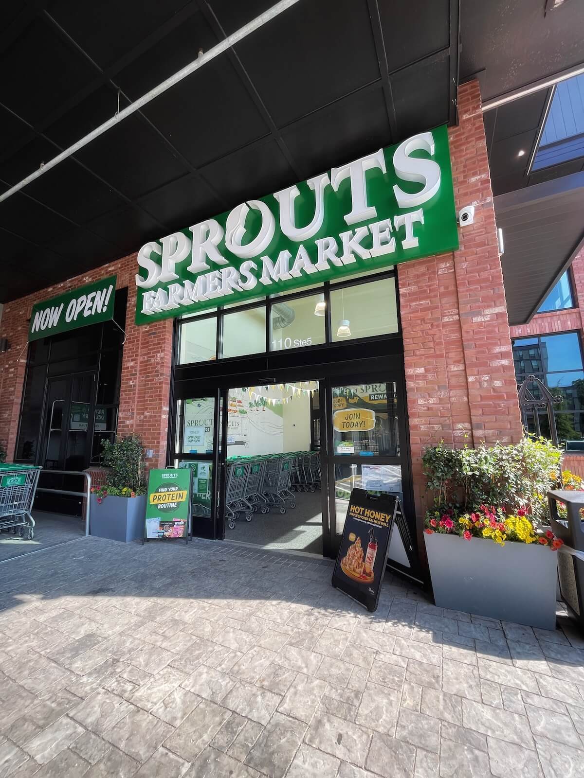 Sprouts Farmes Market in NoDa Charlotte