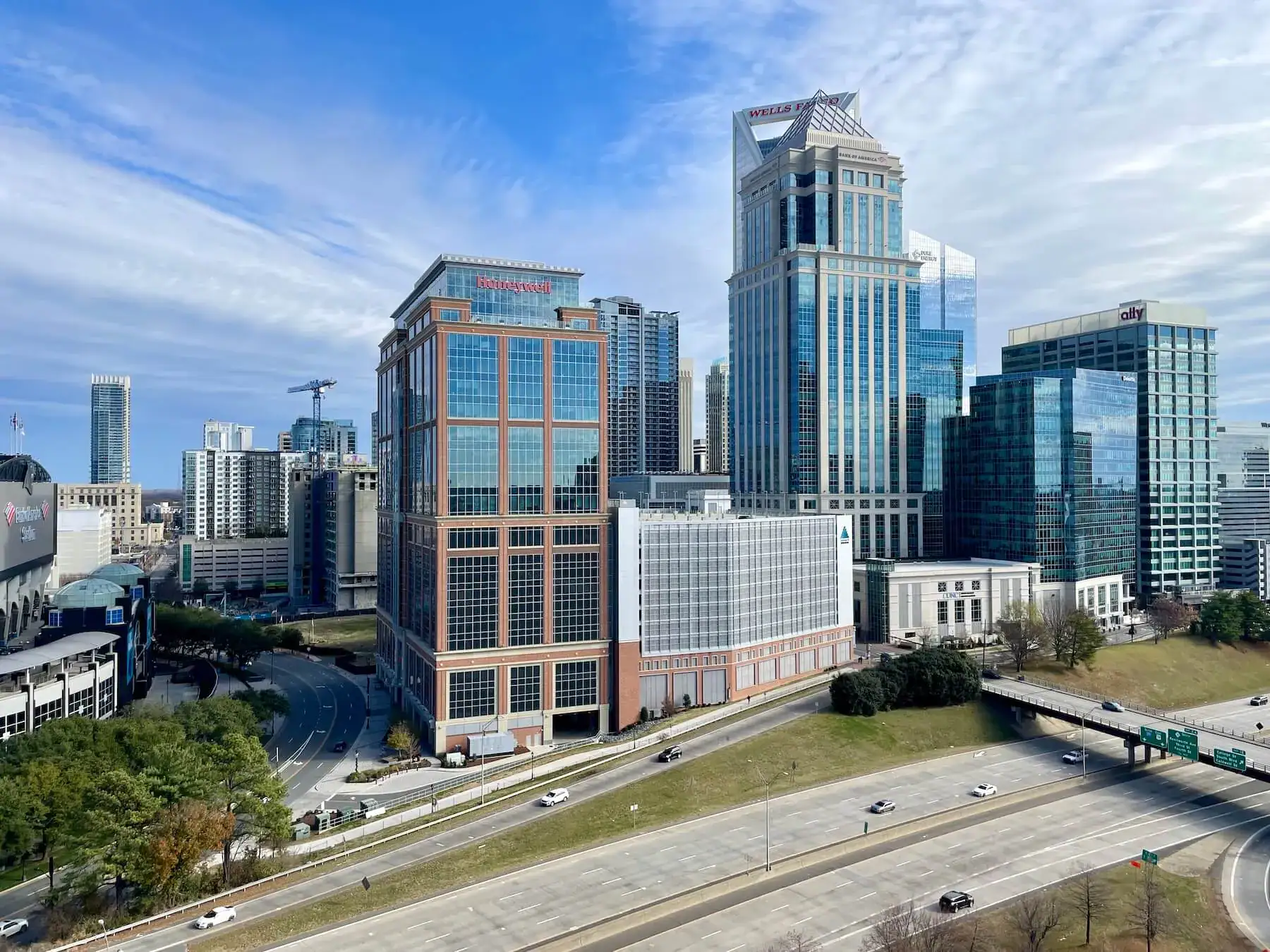 Uptown Charlotte skyline, a popular destination for people relocating to Charlotte.